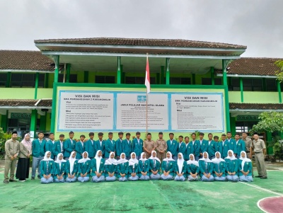 Pengukuhan Pengurus OSIS SMA–SMK Pembangunan Karangmojo 2025/2026